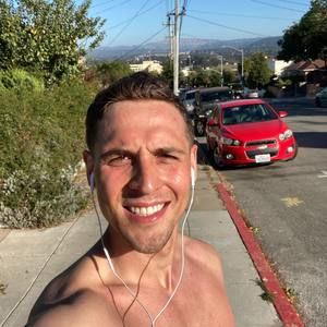 Meet your Posher, Zac